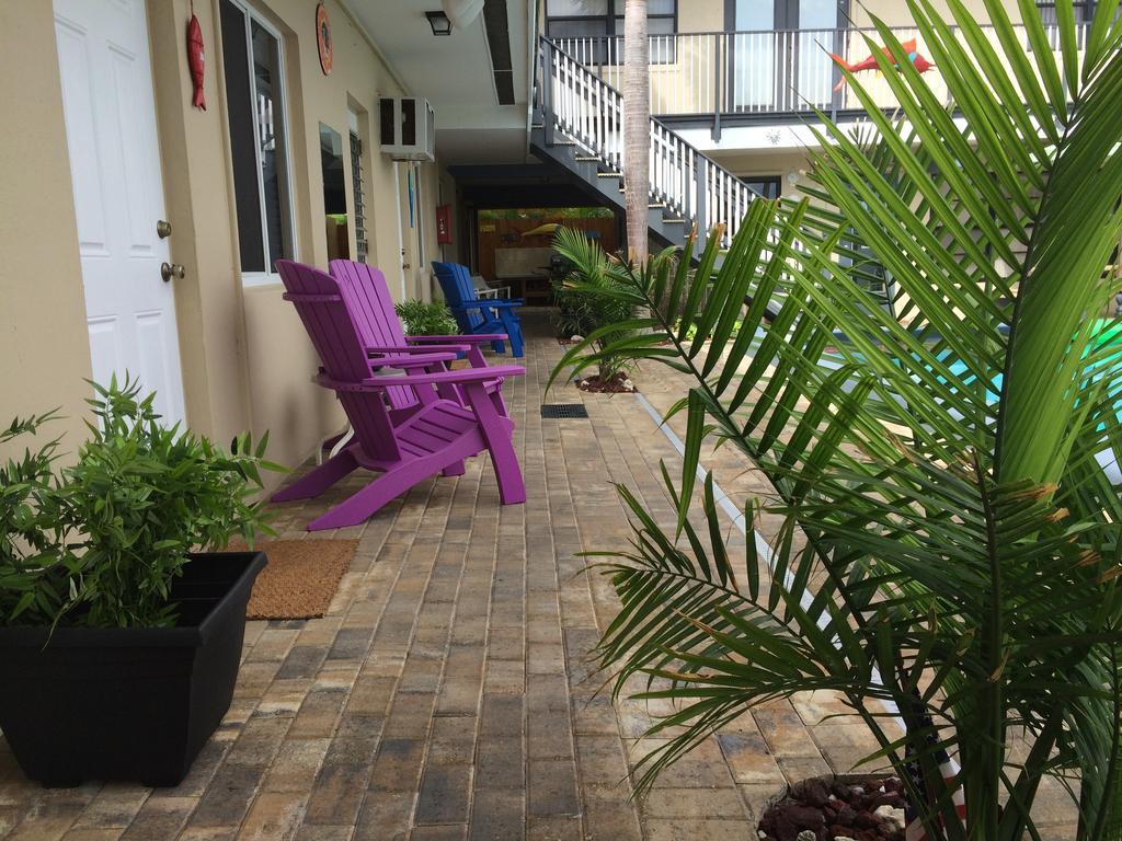 Tropicaire Resort Lauderdale-by-the-Sea Bagian luar foto
