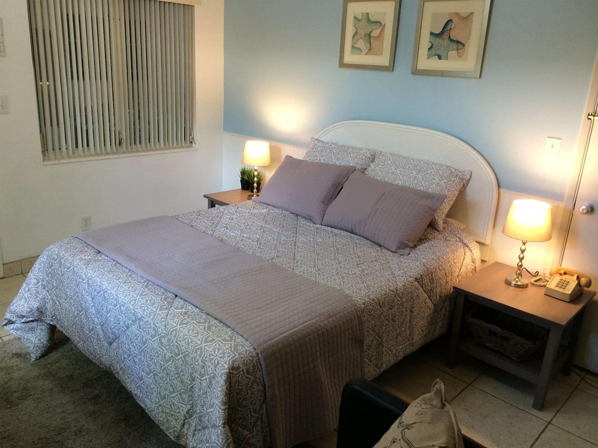 Tropicaire Resort Lauderdale-by-the-Sea Bagian luar foto