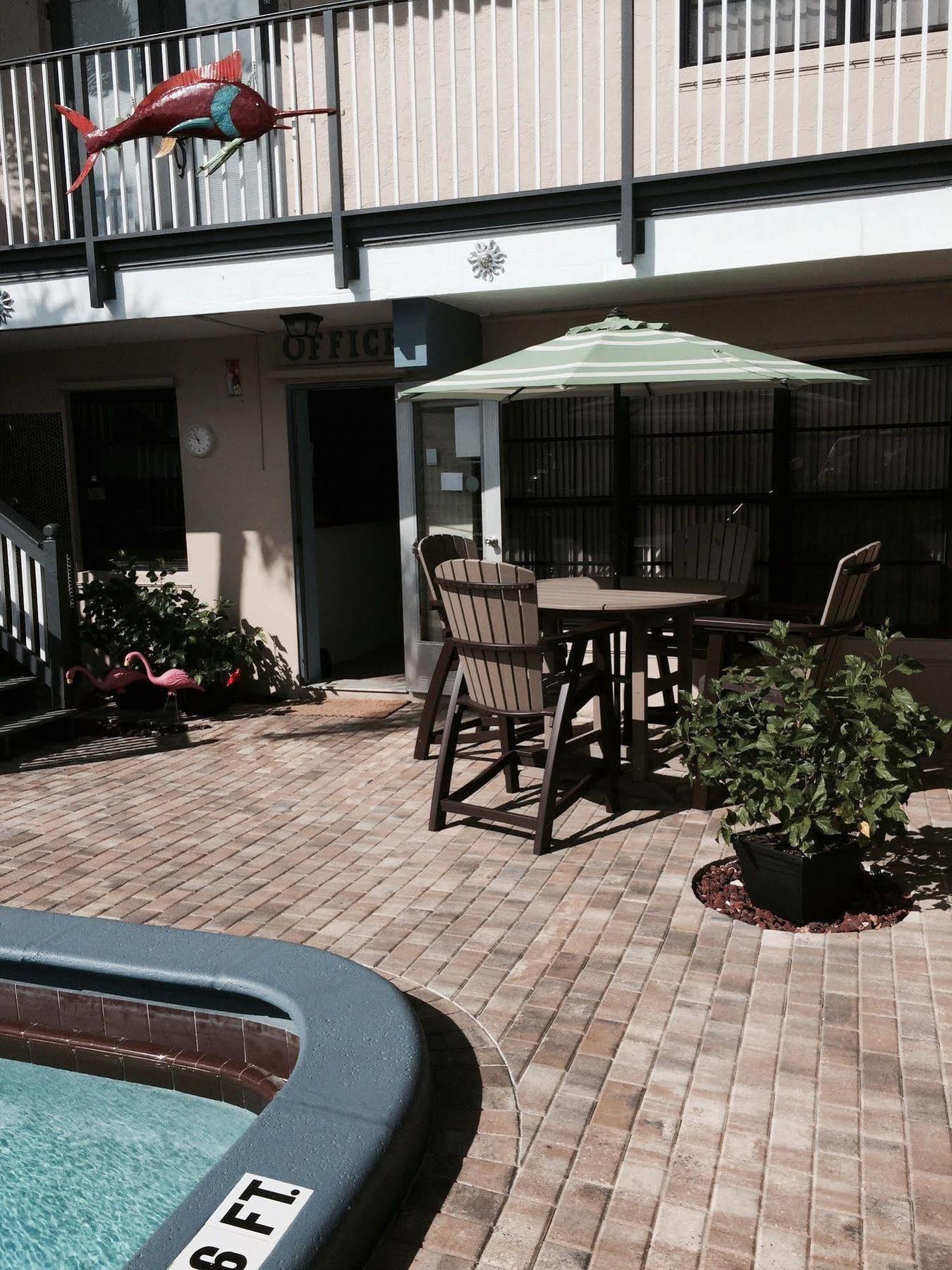 Tropicaire Resort Lauderdale-by-the-Sea Bagian luar foto